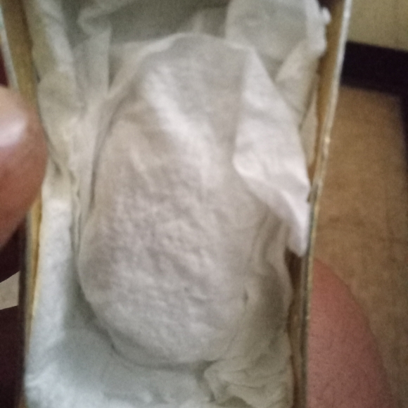 Ring - Picture 2 of 5